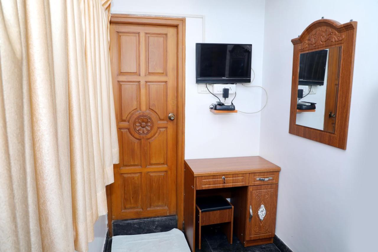 Rainbow House Luxury Rooms 钦奈 外观 照片