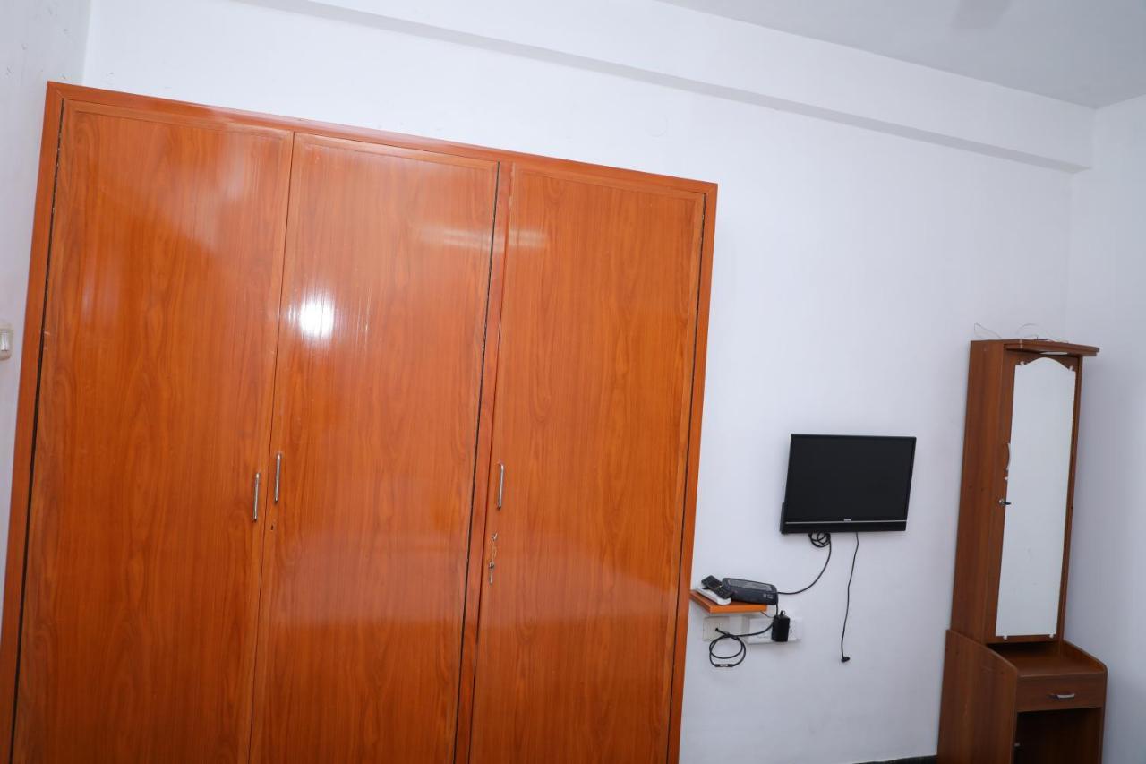 Rainbow House Luxury Rooms 钦奈 外观 照片
